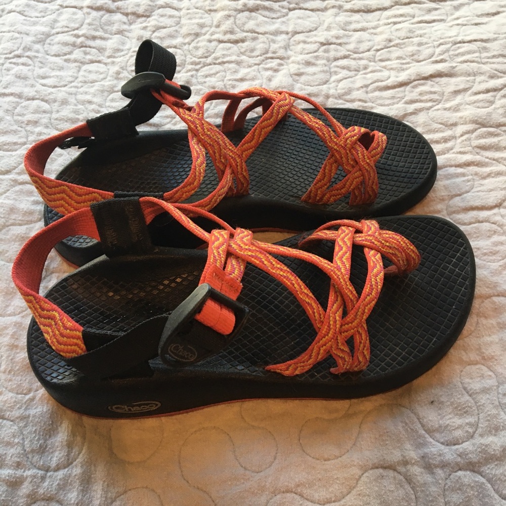 Chaco SANDALS women’s size 6 - Picture 2 of 4
